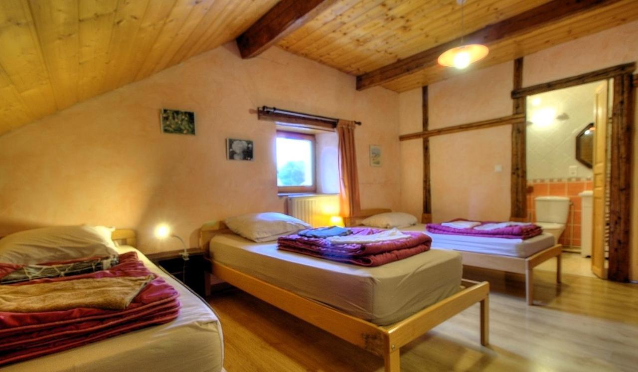 Appartement La Grange Des Plans à Le Grand-Abergement Extérieur photo